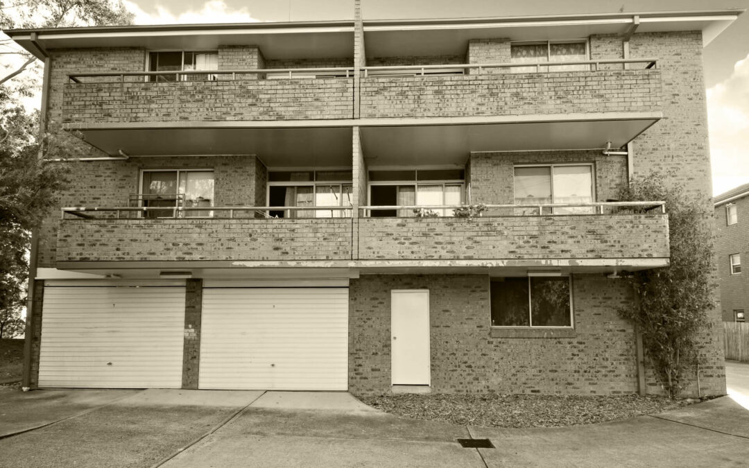 1083 Canterbury Road (1989)
