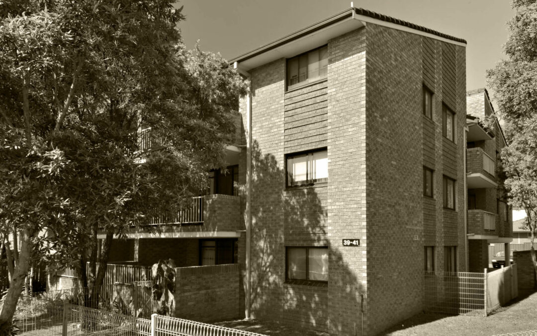 39-41 The Avenue (1985)