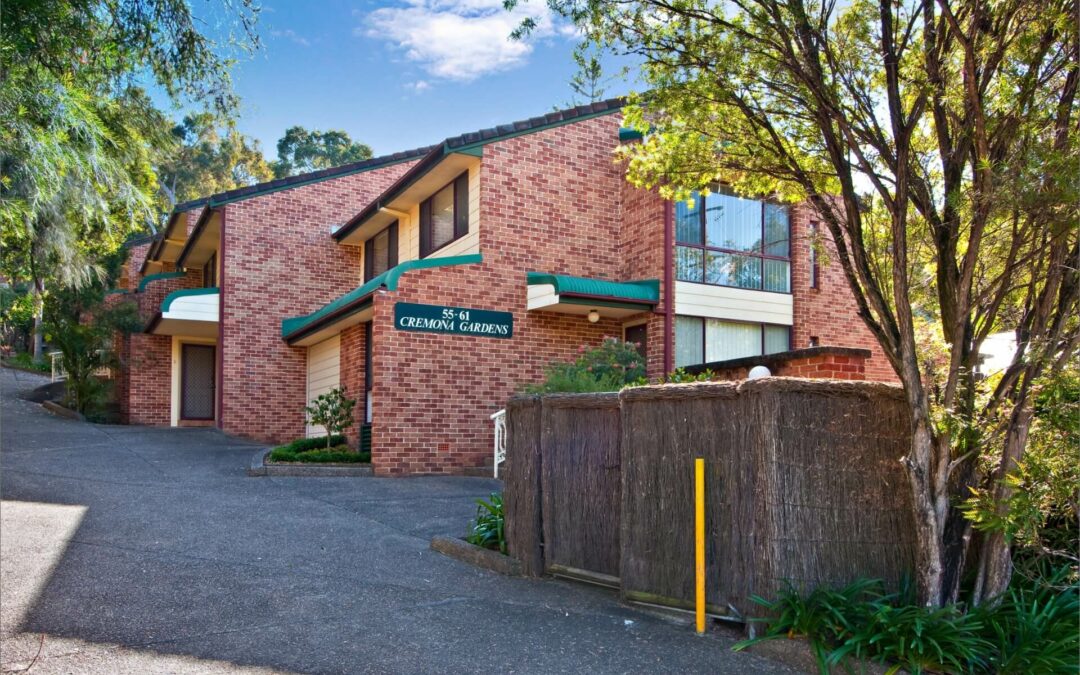 55-61 Cremona Road (1992)